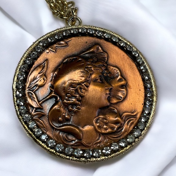 Vintage Reversible Watch Pendant Two Tone Necklace - Picture 3 of 4